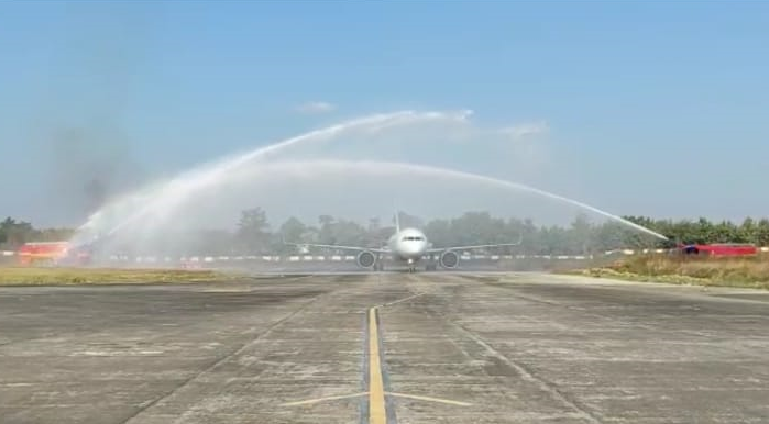 Water cannon salutes welcome the inaugural Indigo 6E 2433 Delhi-Dimapur flight on Decemver 26 at Dimapur Airport. (Morung Photo/Screenshot)